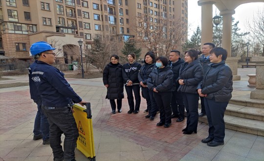 15.9001cc金沙以诚为本 · 嘉邑小区开展电梯清静知识培训_副本.jpg